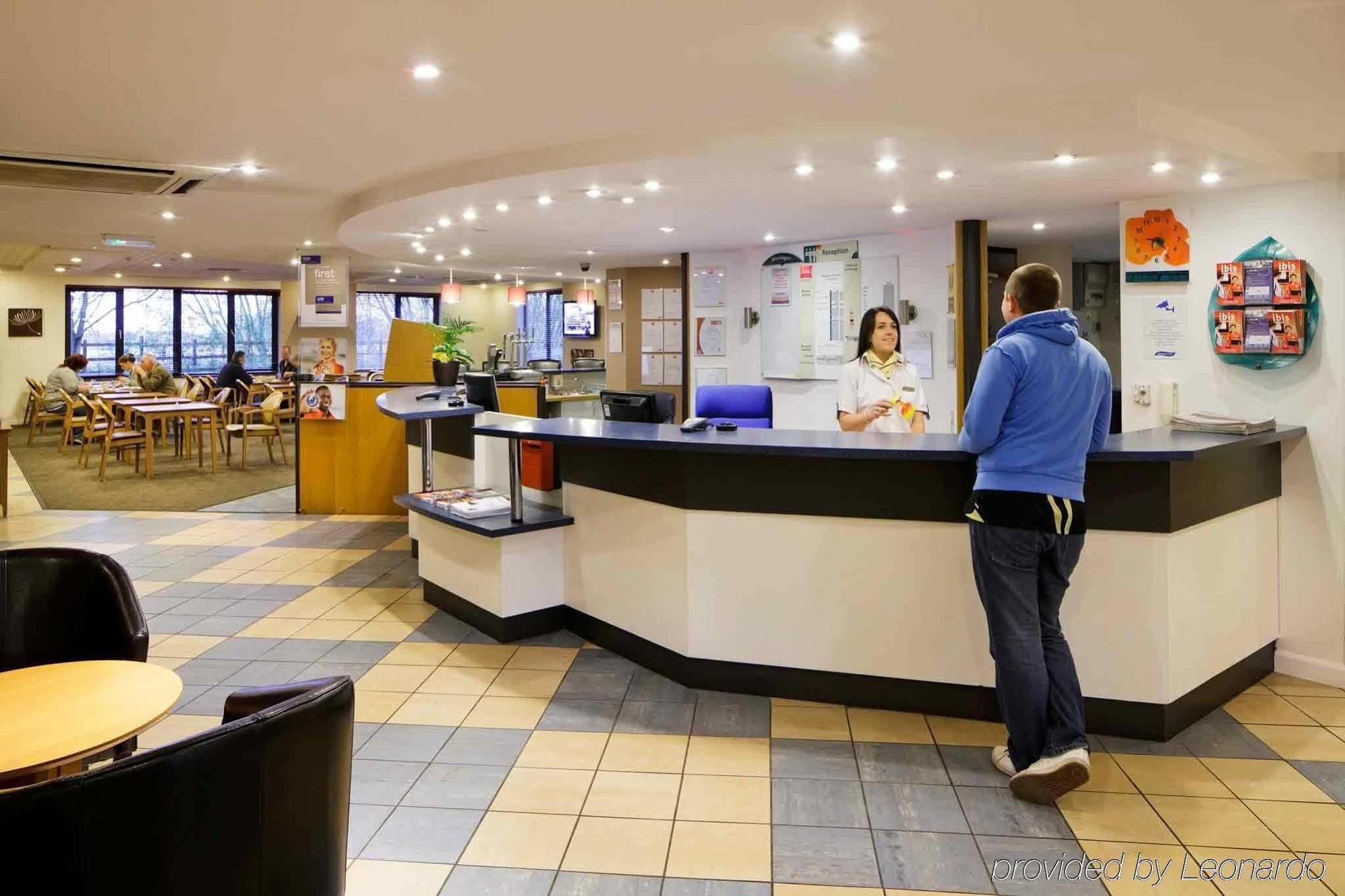 โรงแรมไอบิสลินคอล์น North Hykeham ภายนอก รูปภาพ