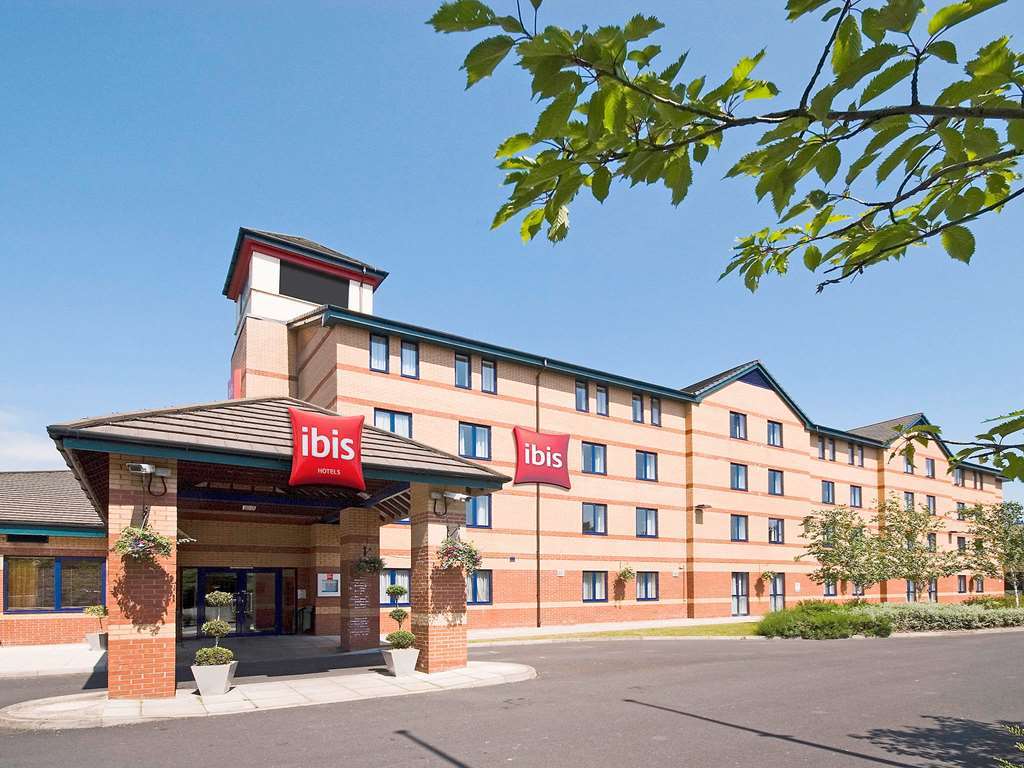 โรงแรมไอบิสลินคอล์น North Hykeham ภายนอก รูปภาพ